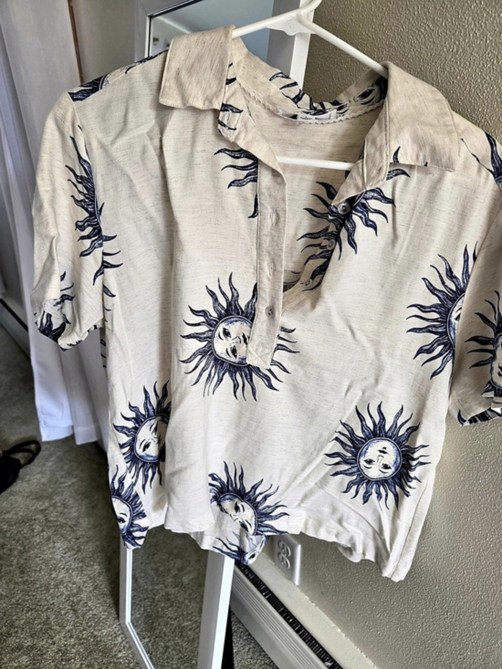 JANE + DELANCEY Sun Print Button-Up in Cream & Blue Large Like New